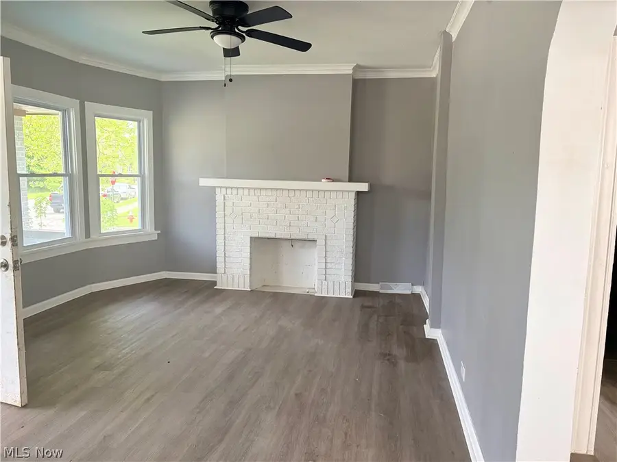 1350 Russell Road, Cleveland, OH 44103 - #2