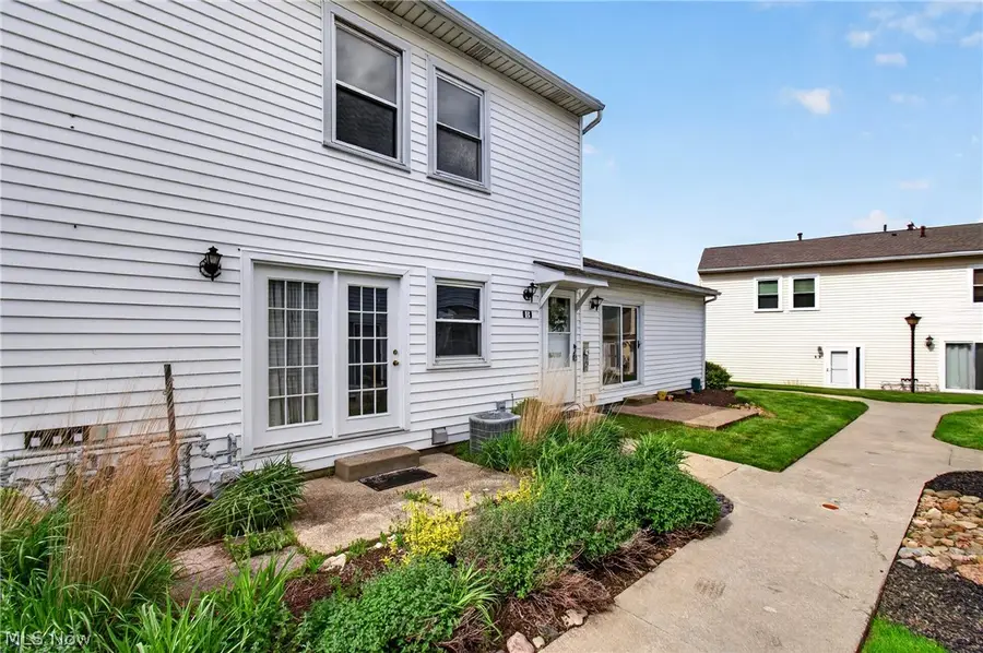 2549 Royal County Down Drive #15B, Uniontown, OH 44685 - #2