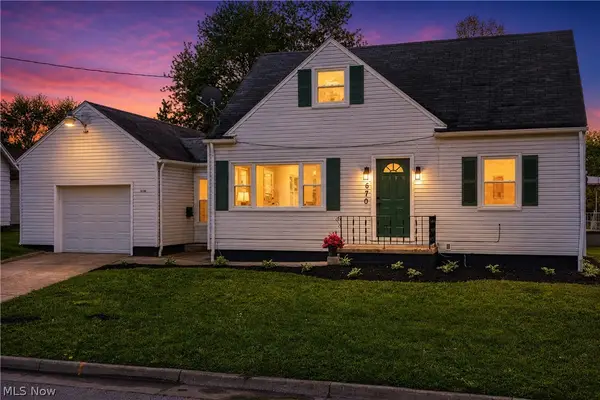 670 Davis Street, Akron, OH 44310