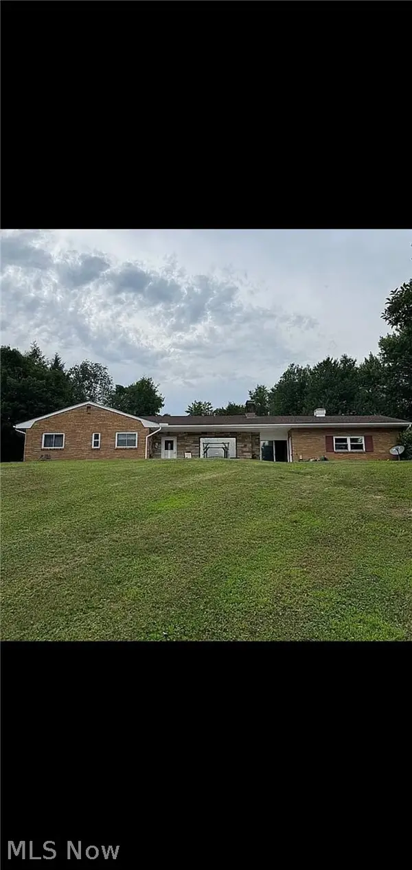 1042 County Rd 42, Toronto, OH 43964