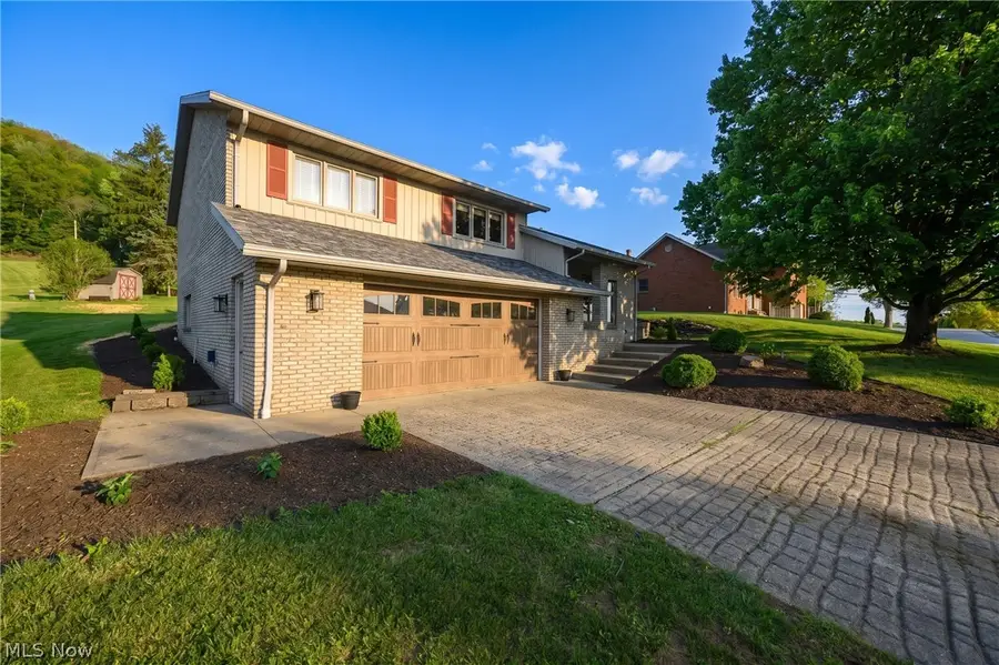 1941 Buckeye Ne Street, New Philadelphia, OH 44663 - #3