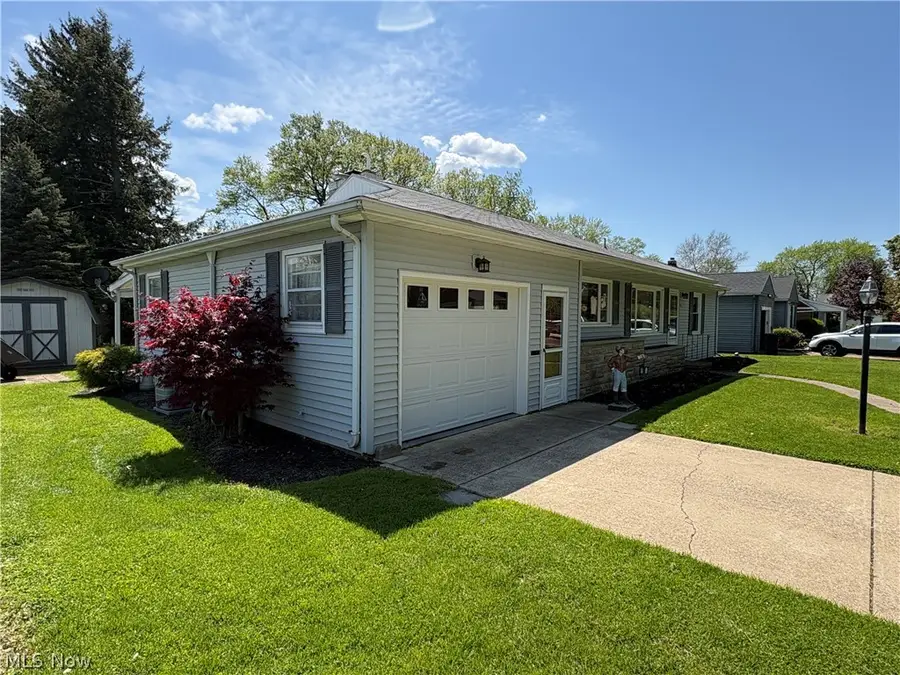 1942 E 41st Street, Ashtabula, OH 44004 - #3