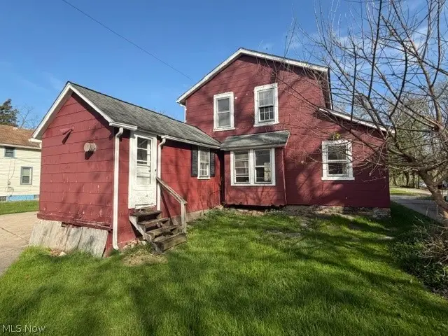 174 Columbus Street, Bedford, OH 44146 - #3