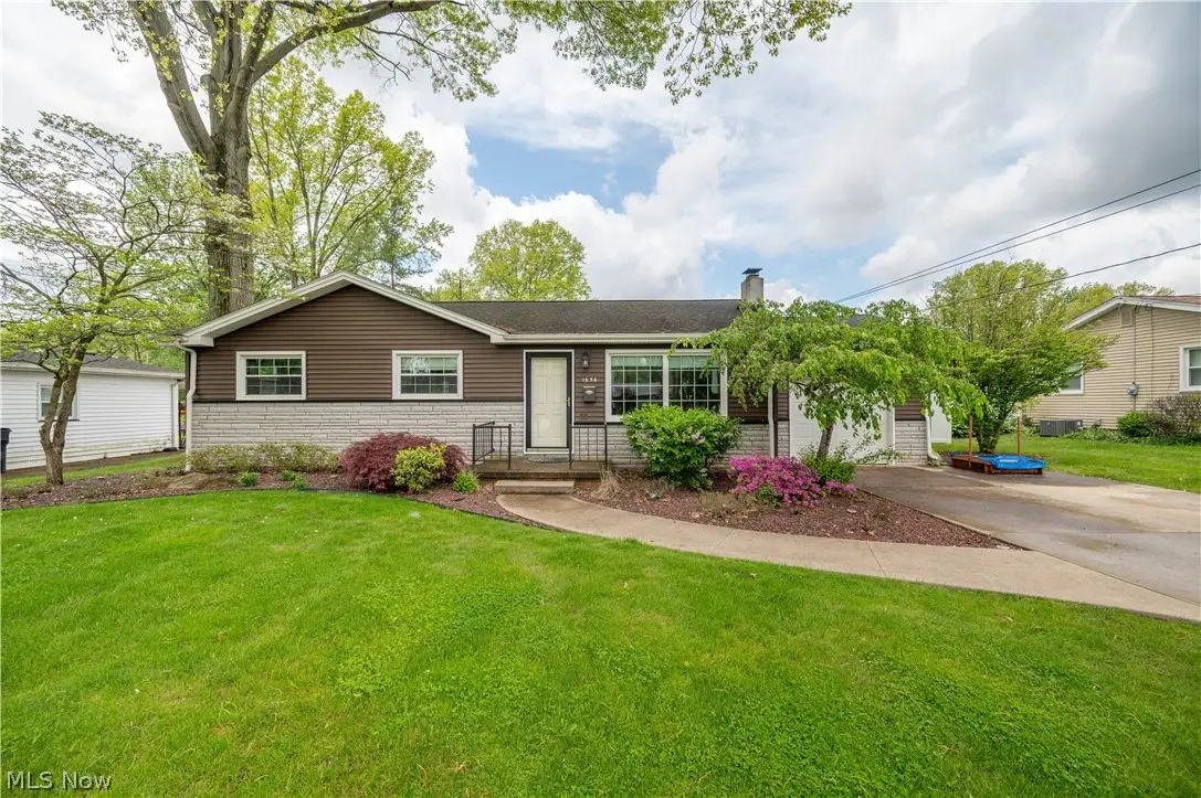 1656 Yolanda Drive, Youngstown, OH 44511 - #1