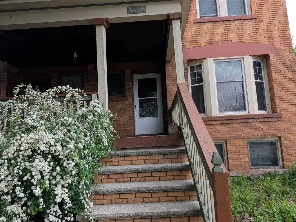 1356 W 112th Street, Cleveland, OH 44102 - #1