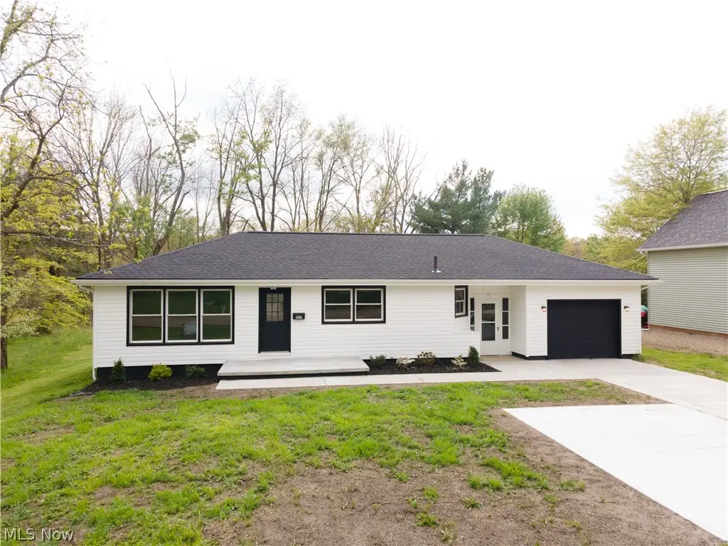 967 S Canal Street, Canal Fulton, OH 44614 - #1