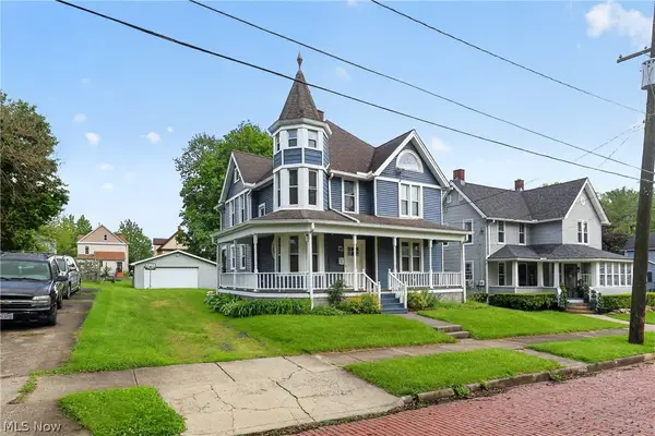 19 S Butler Avenue, Niles, OH 44446