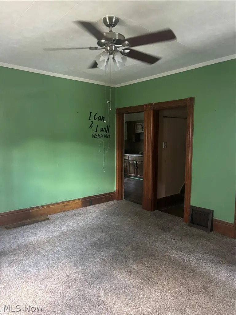 26 Hyde Avenue, Niles, OH 44446 - #2