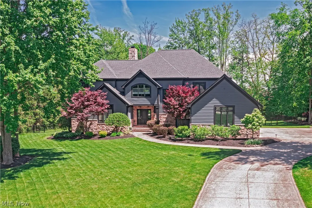 560 Club Drive, Aurora, OH 44202 - #1
