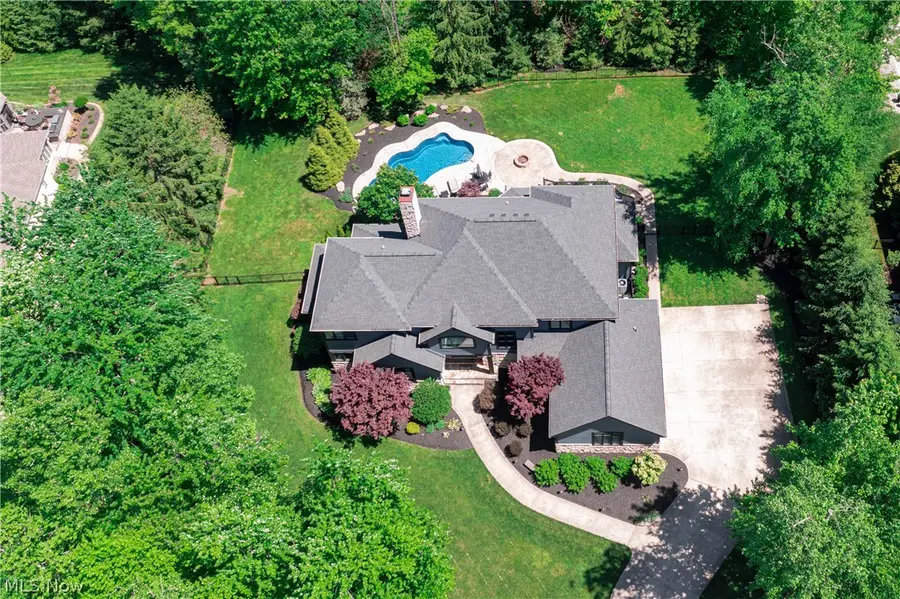 560 Club Drive, Aurora, OH 44202 - #2
