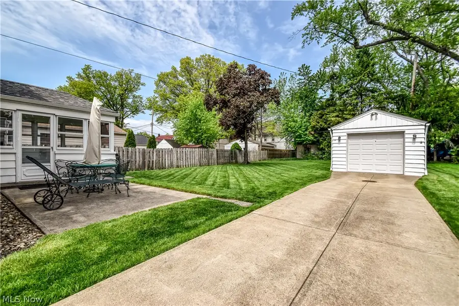 1785 Idlehurst Drive, Euclid, OH 44117 - #3