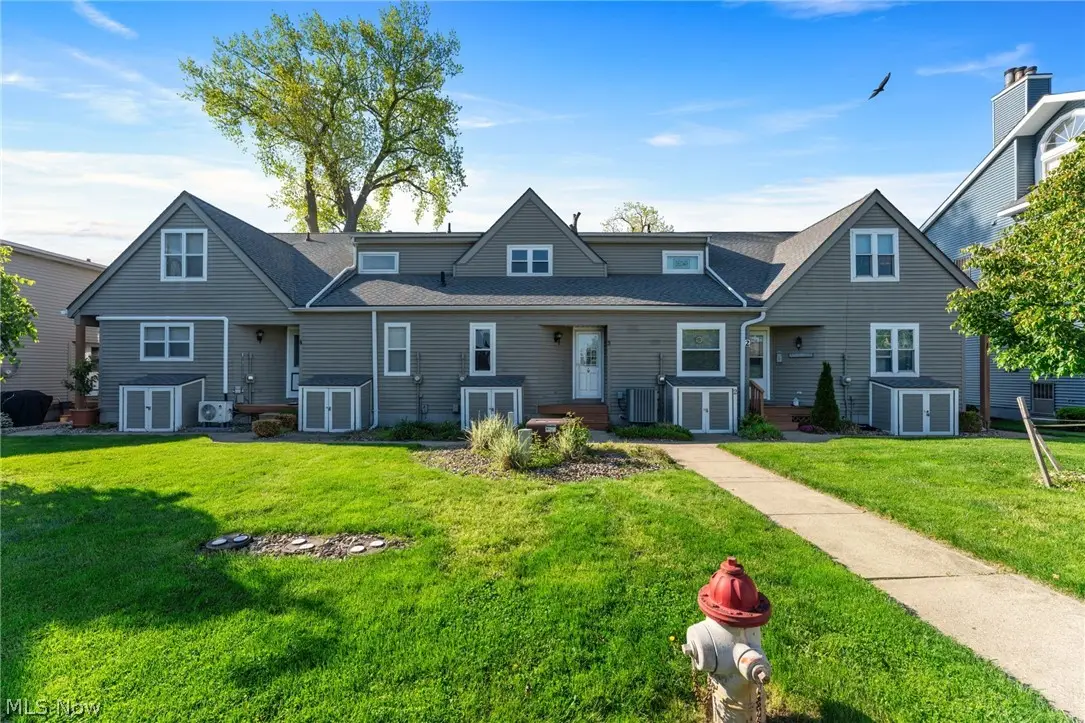 13011 W Lake Road, Vermilion, OH 44089 - #1