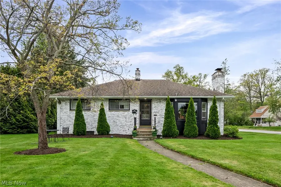24917 Electric Drive, Bay Village, OH 44140 - #2