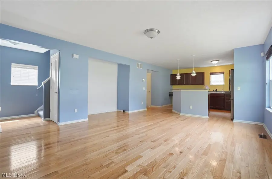182 Elizabeth Parkway, Akron, OH 44304 - #3