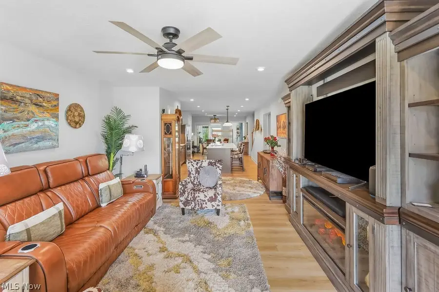 1278 Divot Circle, Akron, OH 44313 - #3