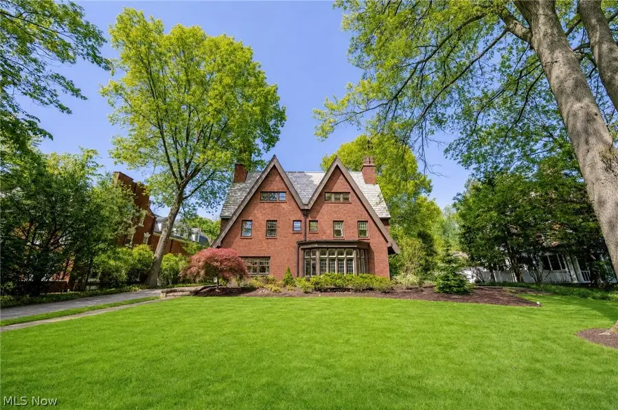 3085 Fairmount Boulevard, Cleveland Heights, OH 44118 - #2