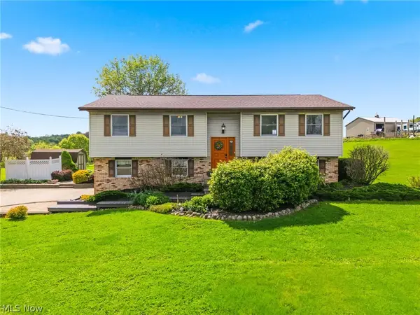 9085 Willowdale Se Avenue, Magnolia, OH 44643