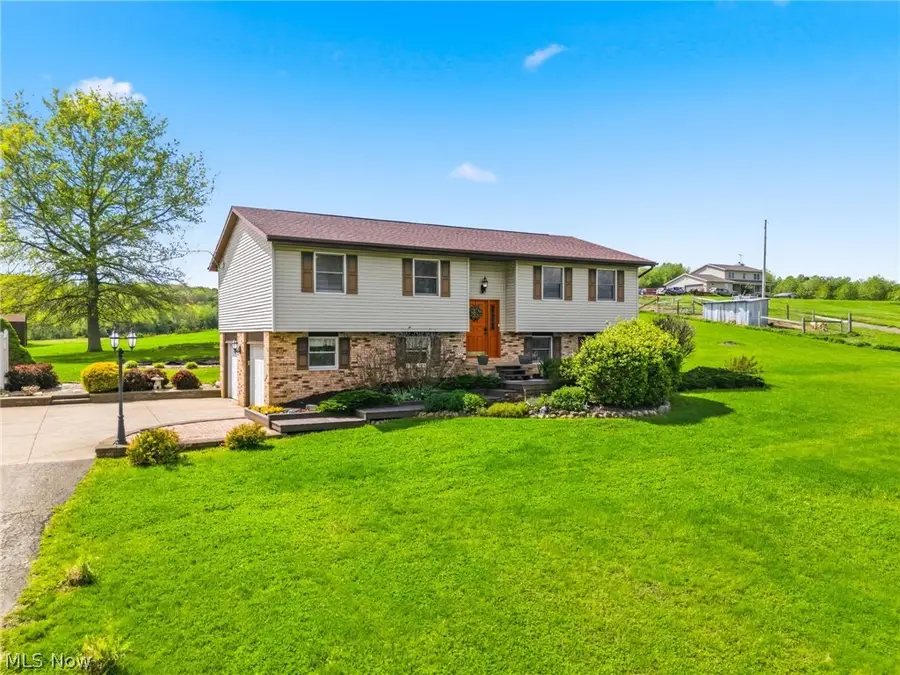 9085 Willowdale Se Avenue, Magnolia, OH 44643 - #2