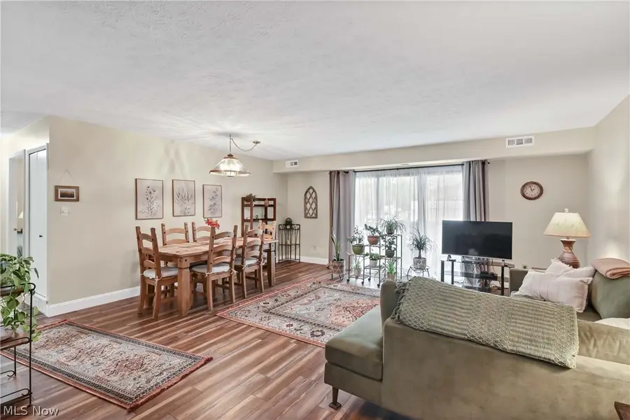 2880 N Bay Drive #N10, Westlake, OH 44145 - #2