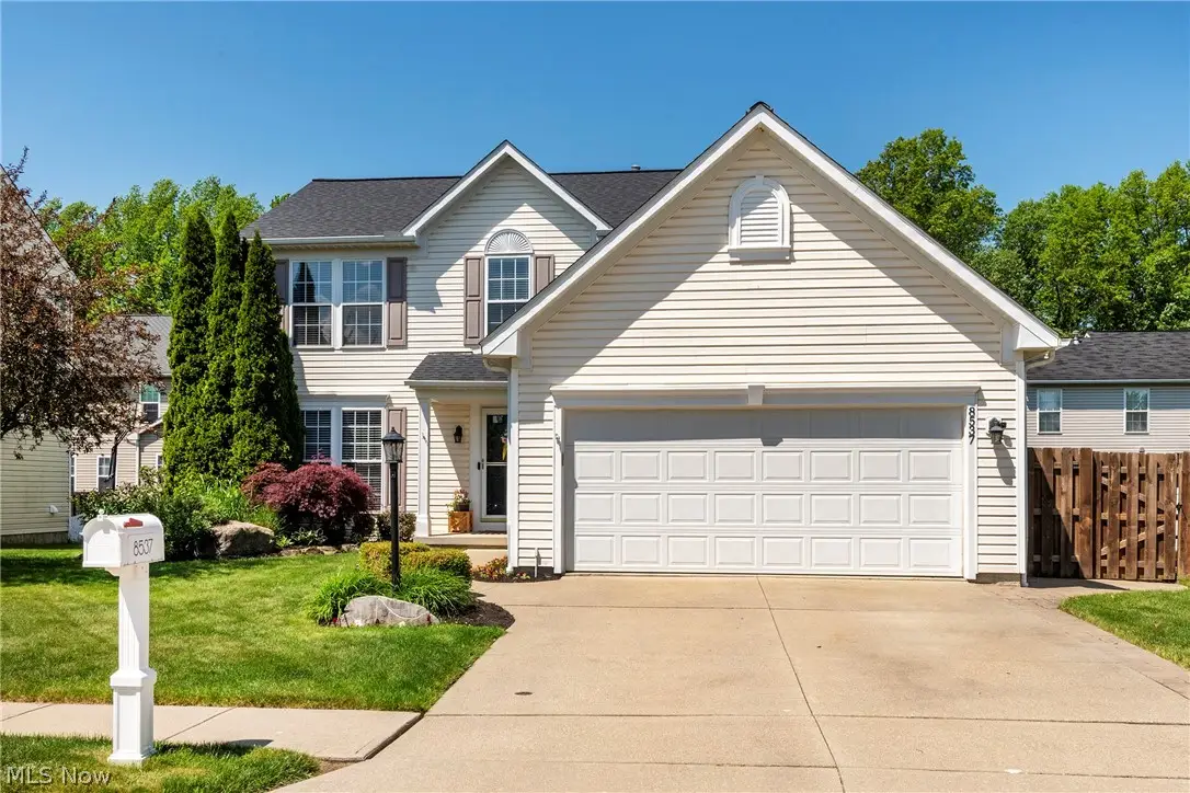 8537 Bentley Drive, Olmsted Falls, OH 44138 - #1