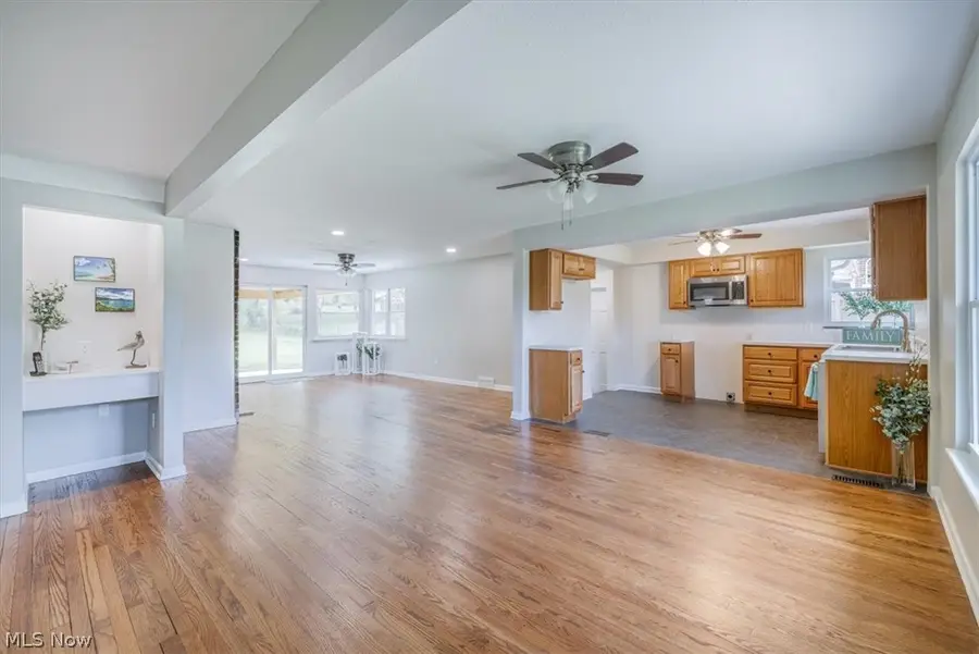 96 E Ridgewood Drive, Seven Hills, OH 44131 - #3