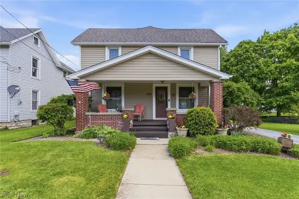 225 Woodward Street, Bellevue, OH 44811