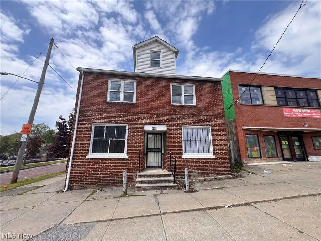 4106 Lee Road, Cleveland, OH 44128 - #1