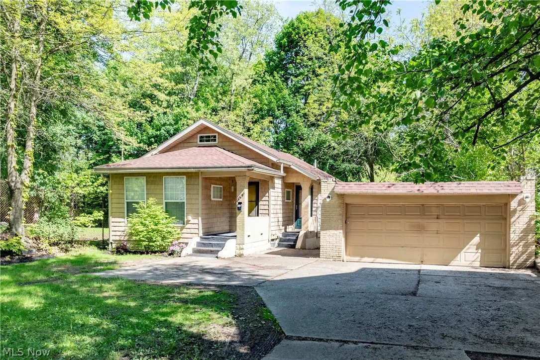 1263 Newton Street, Akron, OH 44305 - #1