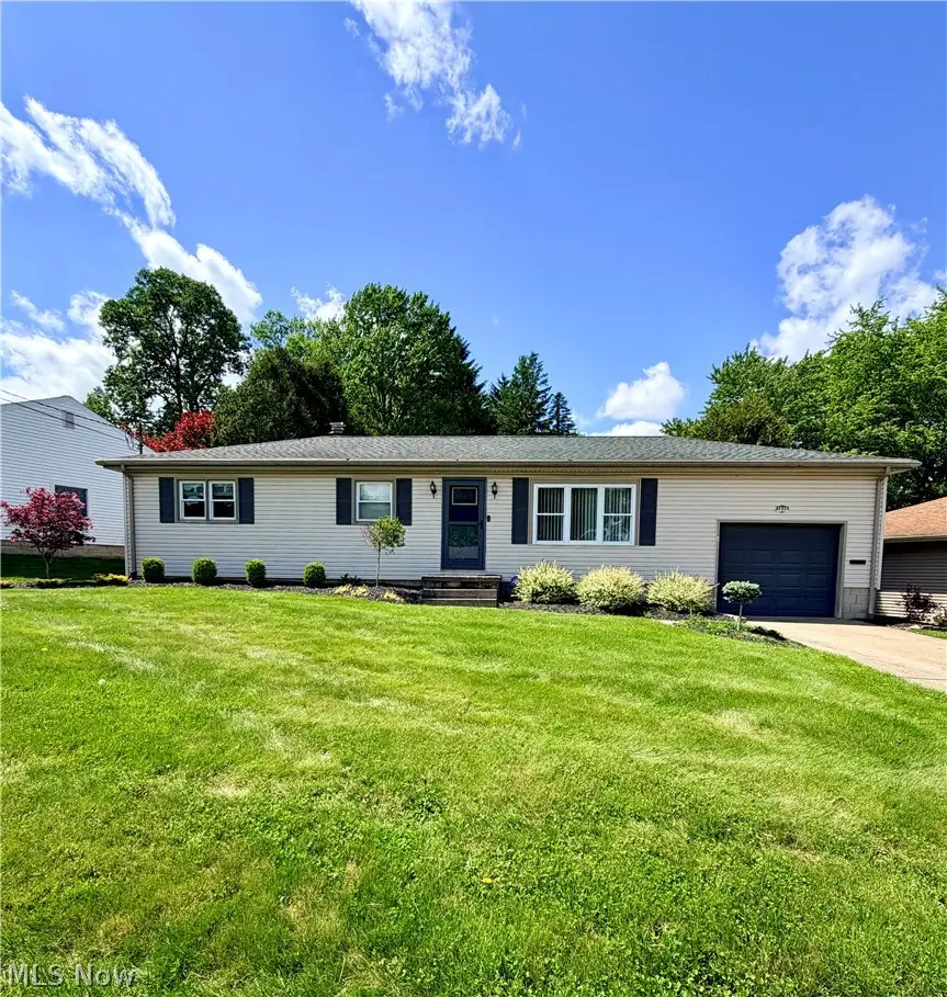 1046 Wilshire Drive, Youngstown, OH 44511 - #1