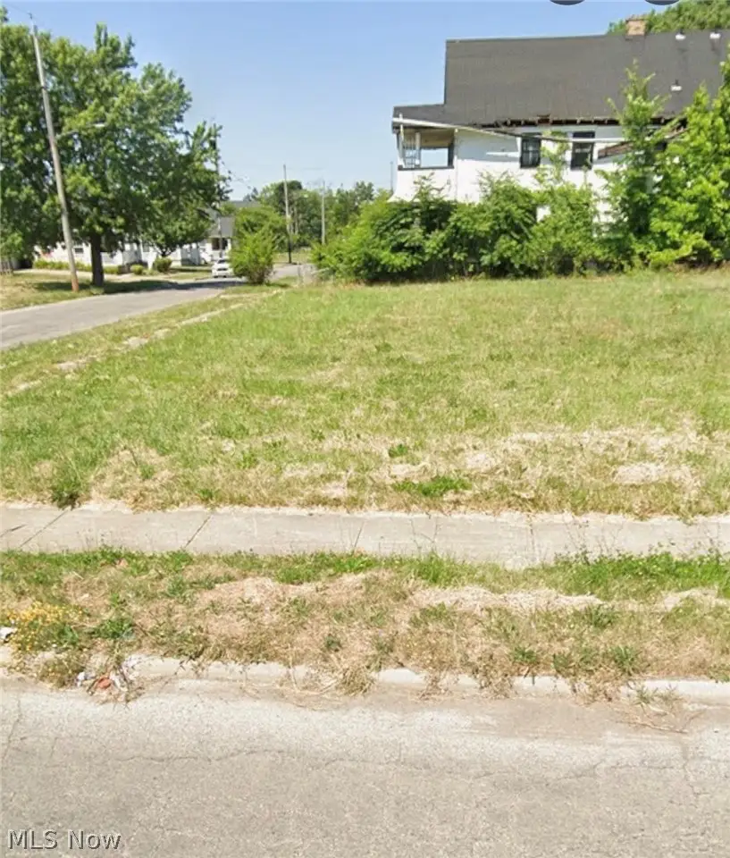 797 E 125th Street, Cleveland, OH 44108 - #1