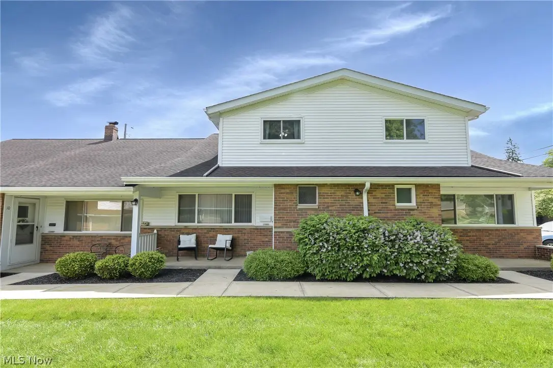 25345 Country Club Boulevard #11, North Olmsted, OH 44070 - #1