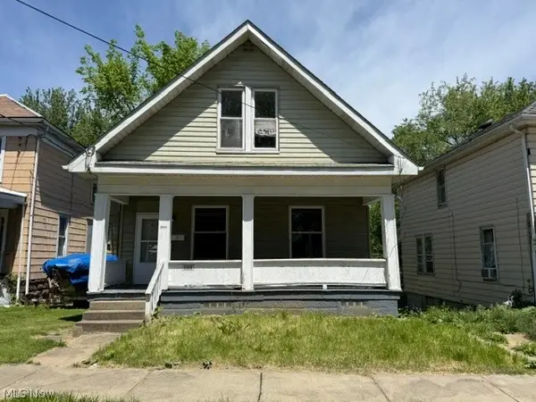 1111 Hillary Square, Steubenville, OH 43952