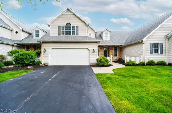 22 Fieldstone, Poland, OH 44514