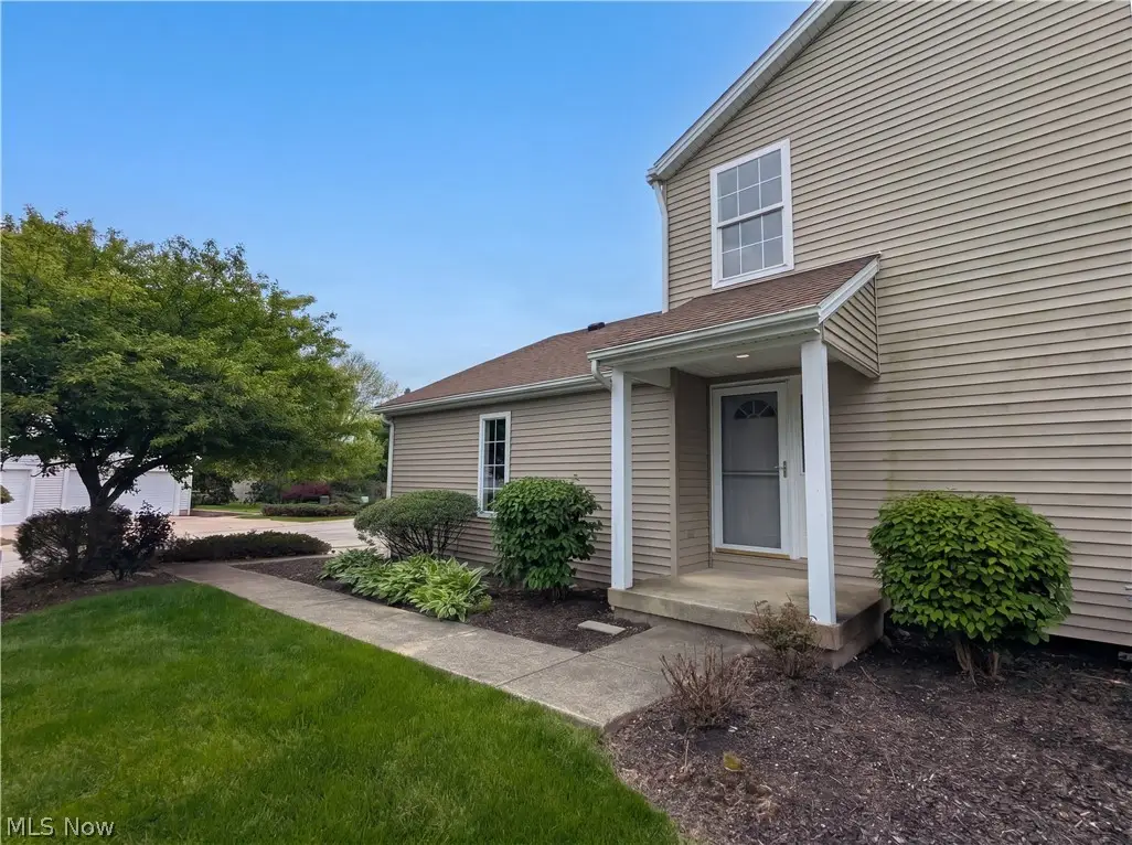 1352 Meadow Run, Copley, OH 44321 - #1