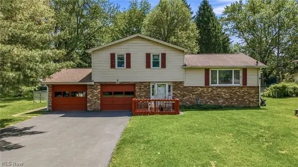 42033 Edward Circle, Columbiana, OH 44408
