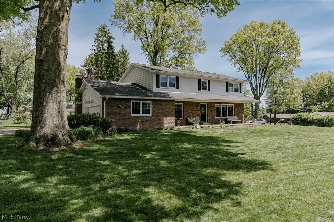 136 Blue Hill Lane, Fairlawn, OH 44333 - #1