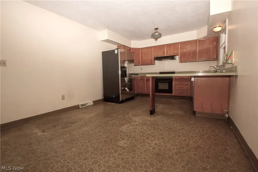 3256 Valley Forge Drive, Brunswick, OH 44212 - #2