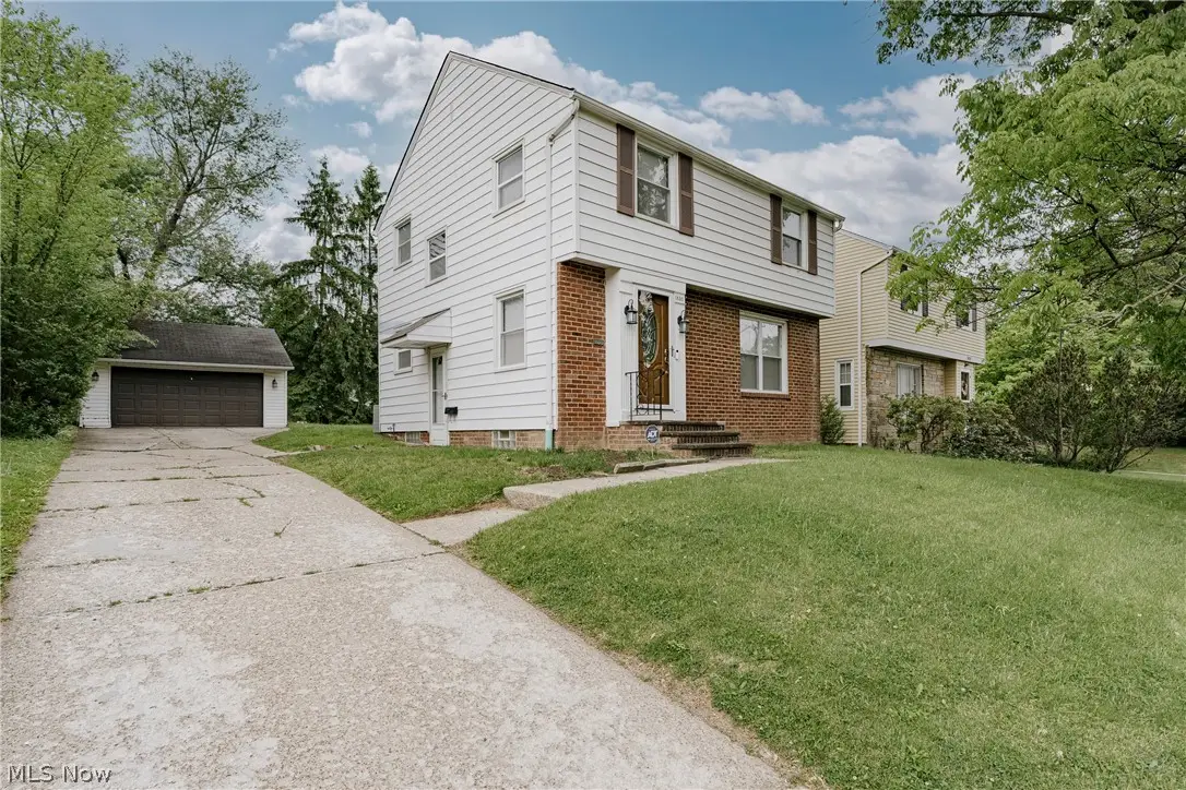 1830 Beverly Hills Drive, Euclid, OH 44117 - #1
