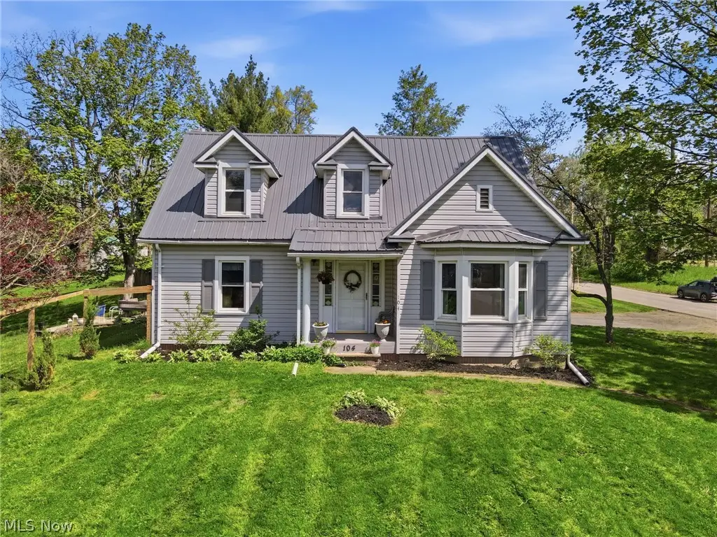 104 W Main Street, West Farmington, OH 44491 - #1