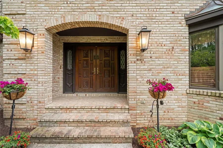19312 Ivywood Trail, Strongsville, OH 44149 - #3
