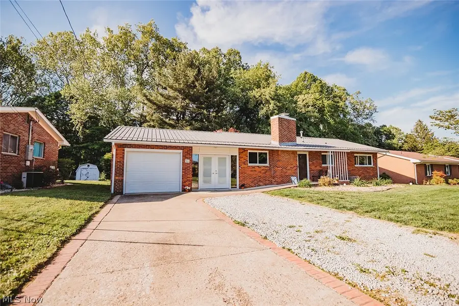 301 Bohl Drive, Marietta, OH 45750 - #2