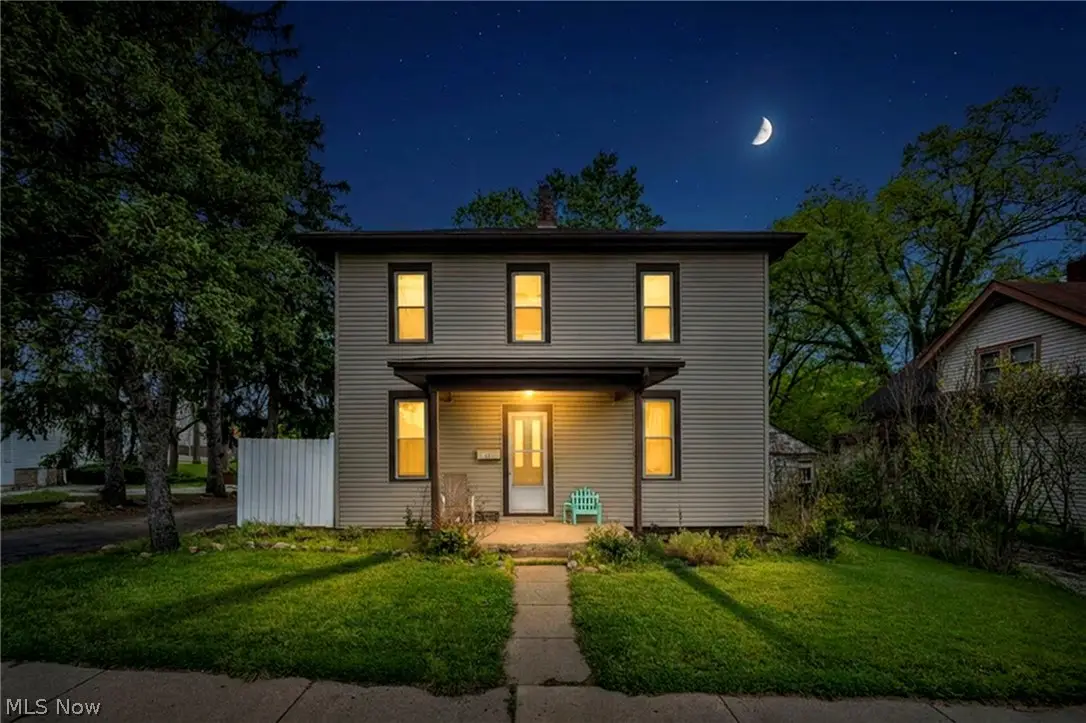 22 Main S Street, Navarre, OH 44662 - #1