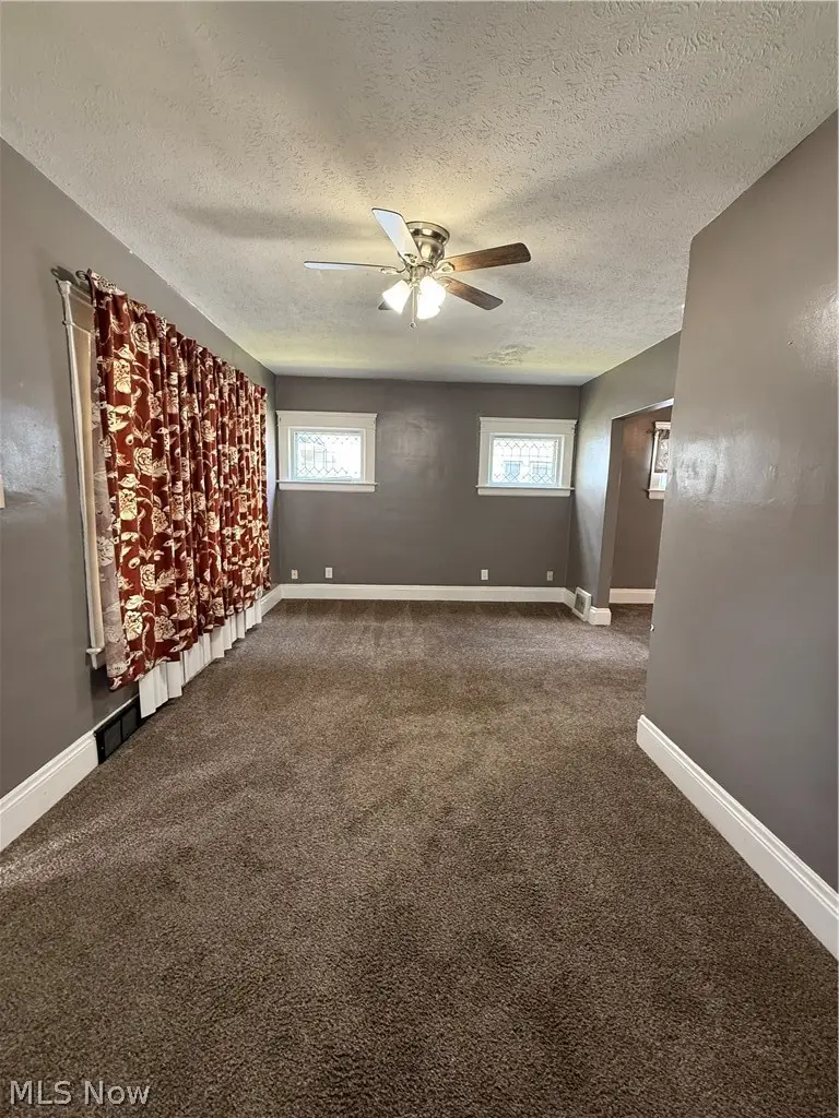 461 E 147th Street, Cleveland, OH 44110 - #3