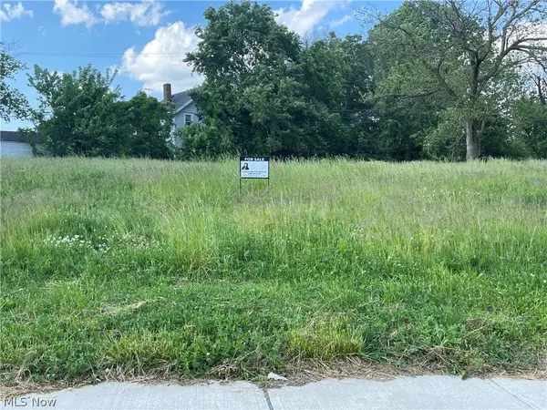 14801 Woodworth Road, Cleveland, OH 44112