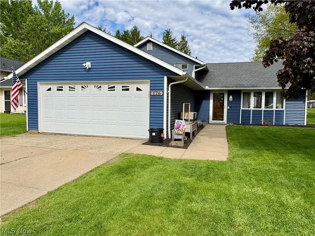126 Valley Forge Circle, Elyria, OH 44035 - #1