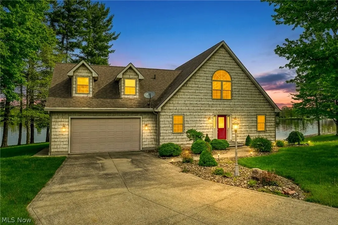 483 Owl Point, Roaming Shores, OH 44084 - #1