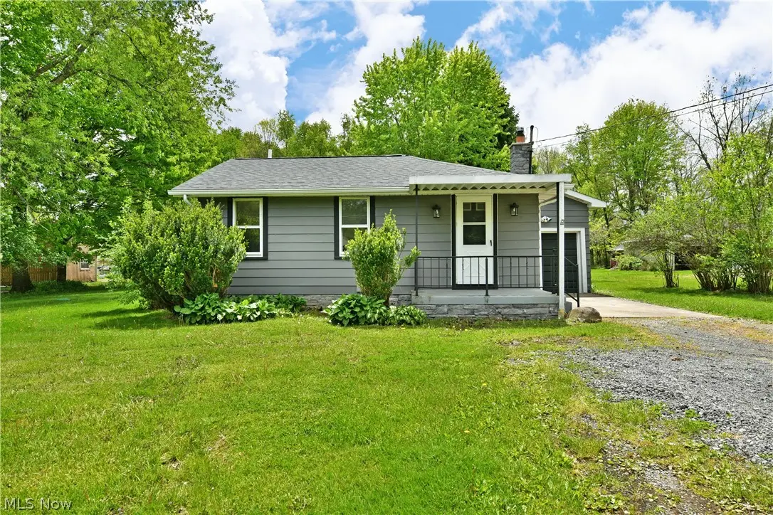 6610 Chestnut Ridge Road, Hubbard, OH 44425 - #1