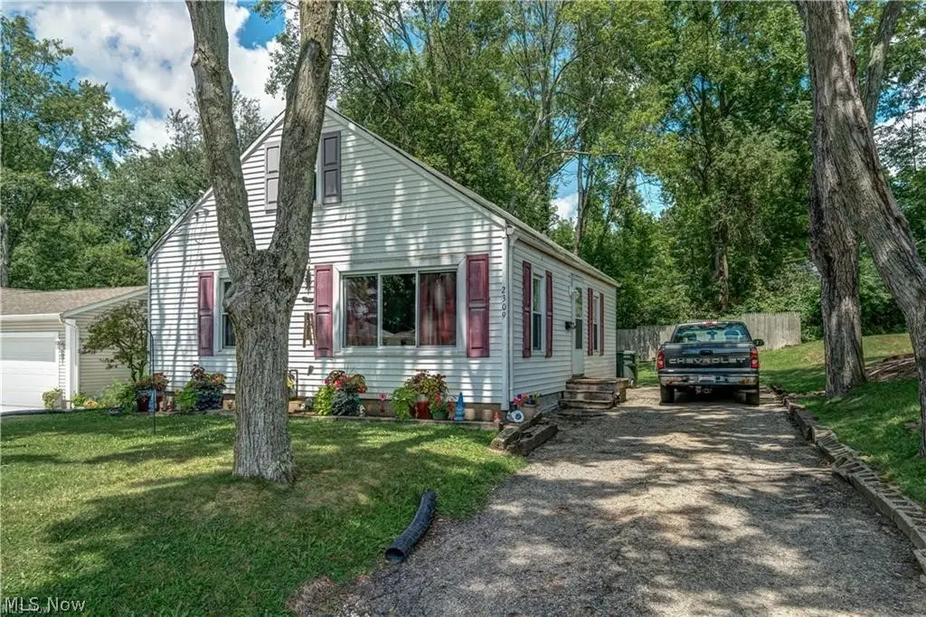 2309 43rd Nw Street, Canton, OH 44709 - #1