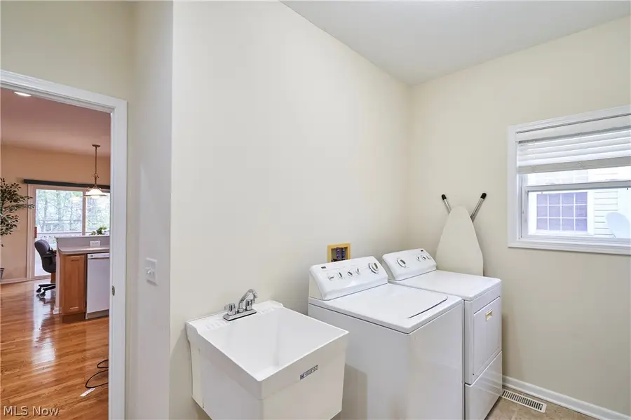 1096 Venice Court, Macedonia, OH 44056 - #3