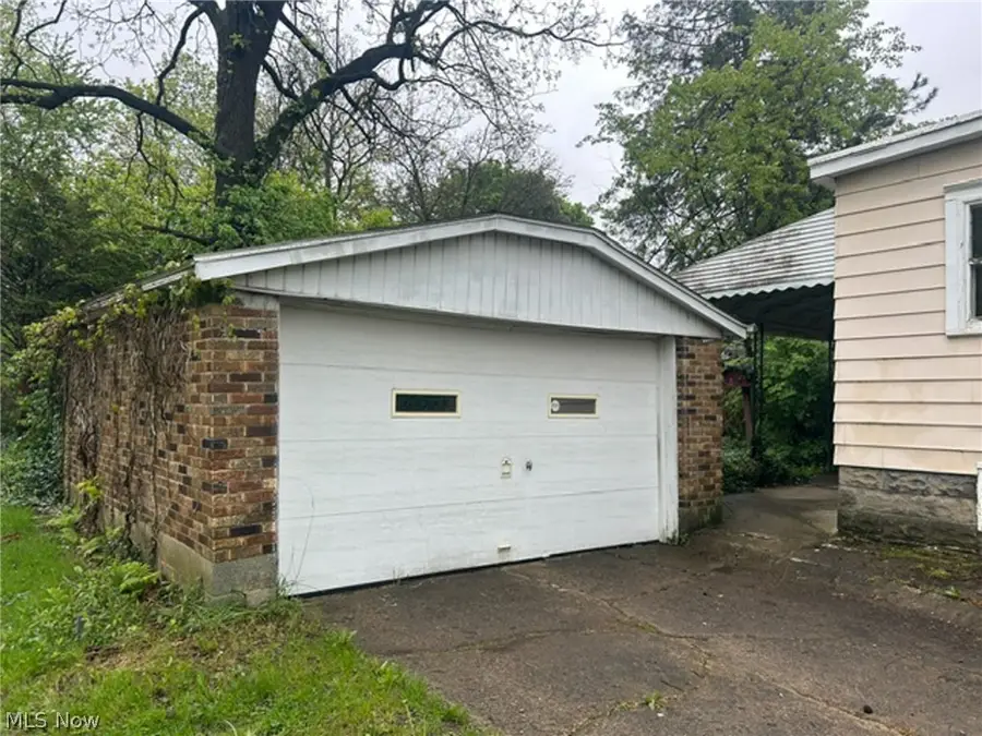 485 Mohawk Avenue, Akron, OH 44305 - #3